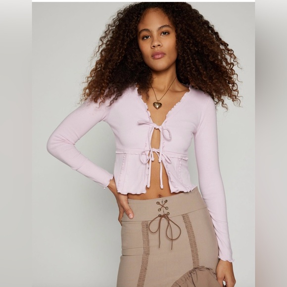 Urban Outfitters Kimchi Blue Melissa Tie-Front Top Size Small in Lilac - Picture 1 of 11